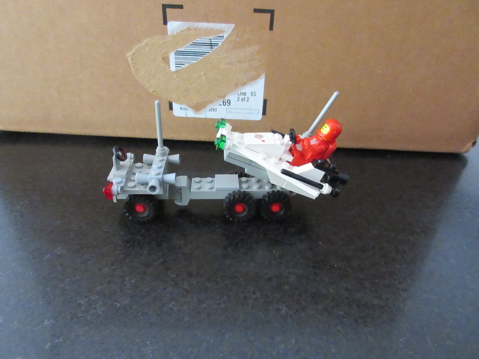 Listing photo for Vintage LEGO 6870 Legoland Space Complete Space Probe Launcher Set Red Astronaut