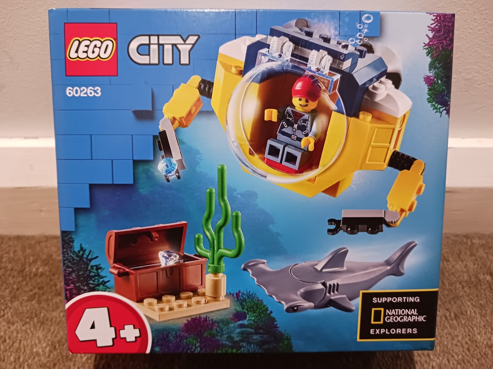 Listing photo for LEGO CITY: Ocean Mini-Submarine (60263)