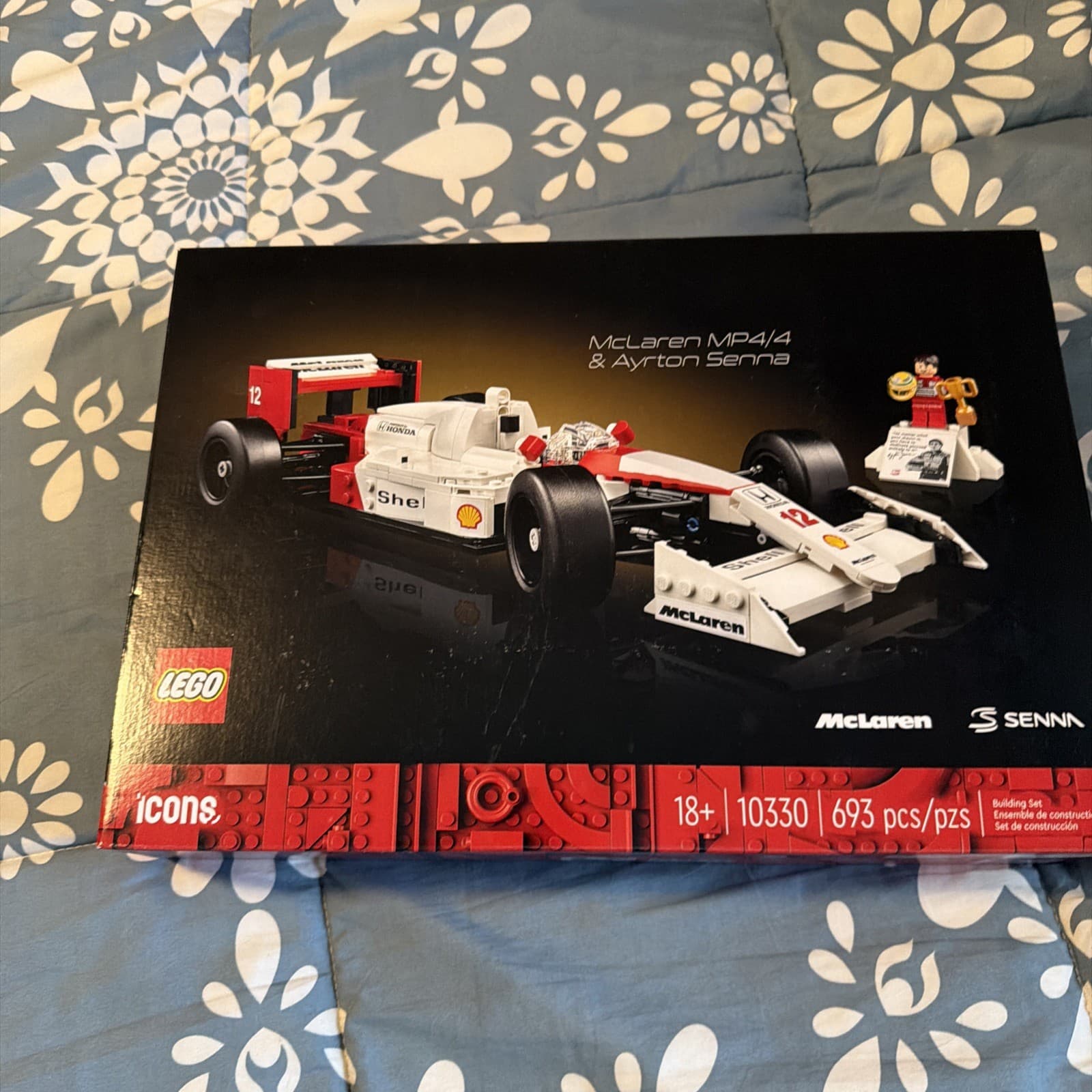 Listing photo for New Lego Icons McLaren MP4/4 & Ayrton Senna 10330 F1 Car Set Sealed 693 Pcs