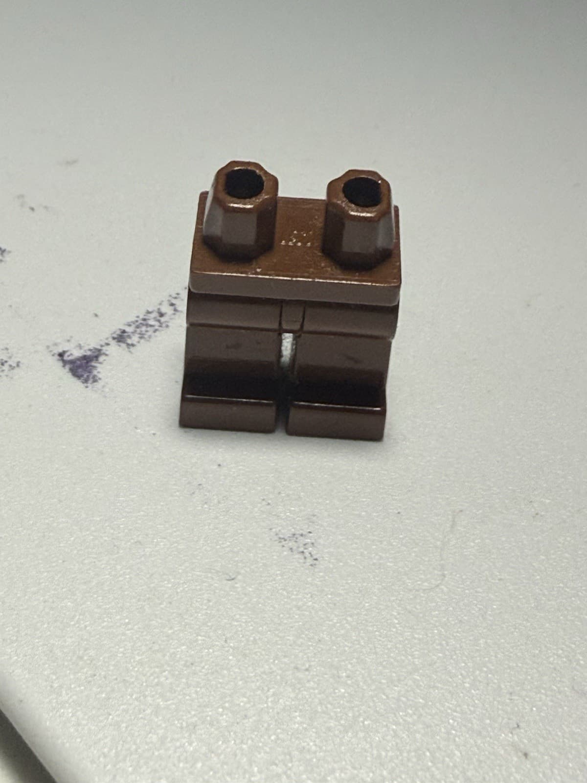 Listing photo for LEGO STAR WARS MINIFIGURE PRINCESS LEIA PART FROM 10123 CLOUD CITY