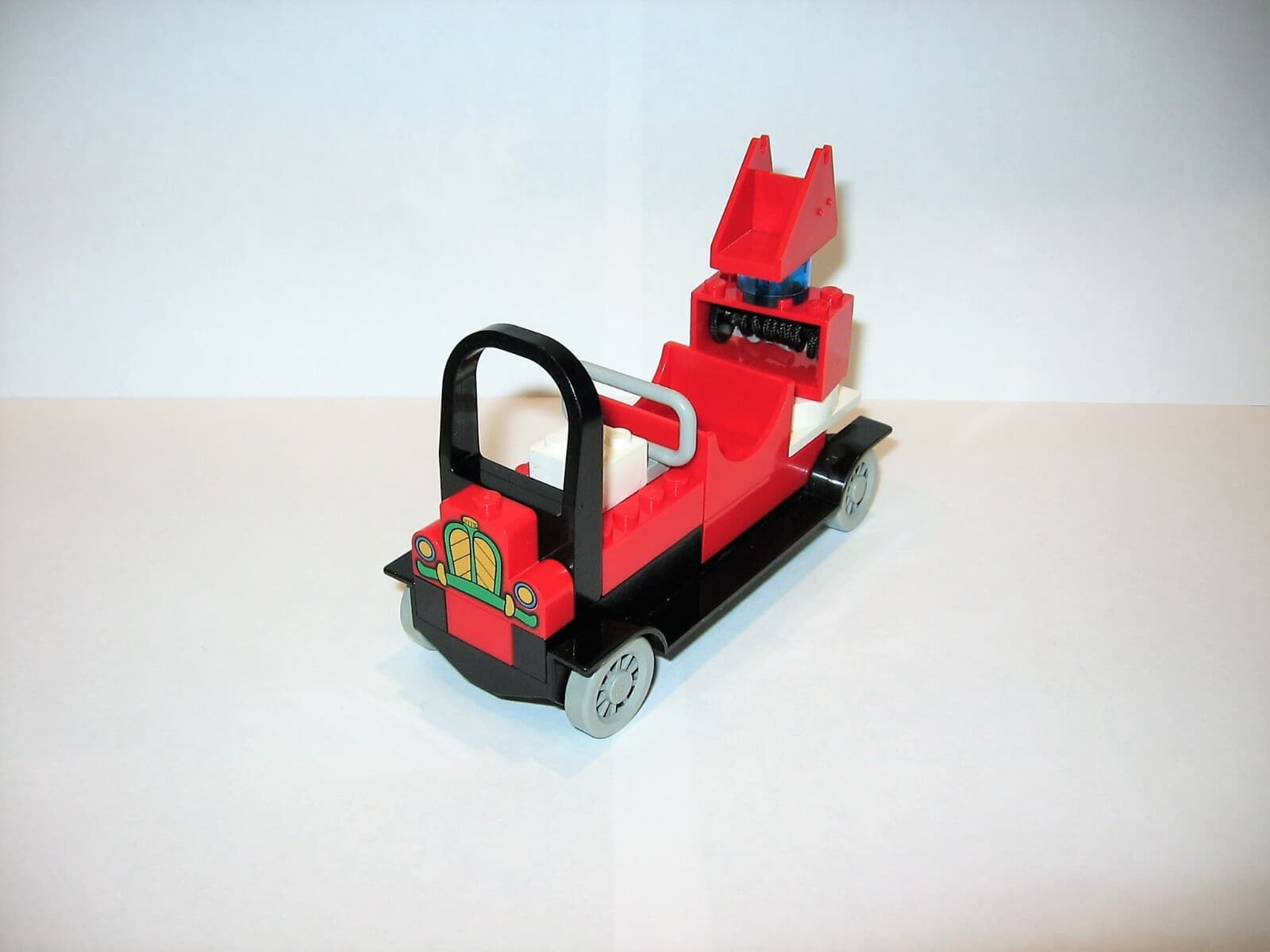 Listing photo for Lego set 4164 Mickey’s Fire Engine – 23 Pieces – Disney - Mickey Mouse