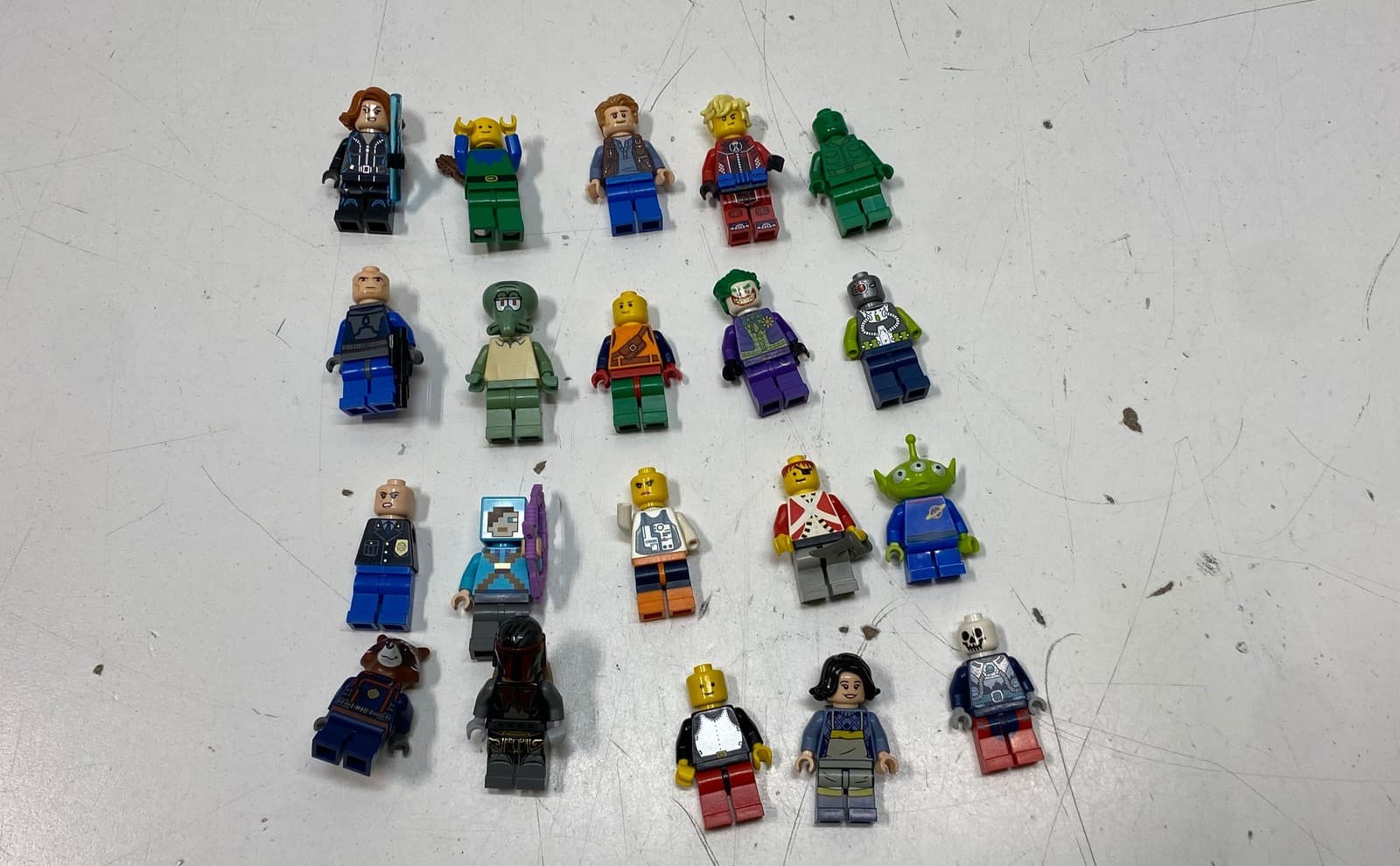 Listing photo for LEGO Minifigure Lot Mixed Star Wars Marvel DC Disney Minecraft 20 Figures