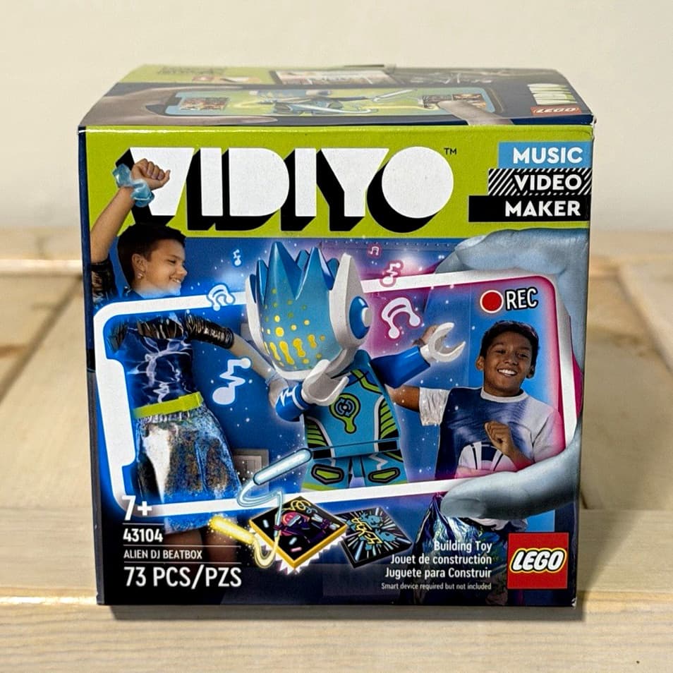 Listing photo for LEGO VIDIYO 43104 Alien DJ BeatBox w/ 16 BeatBits Included - NEW SEALED
