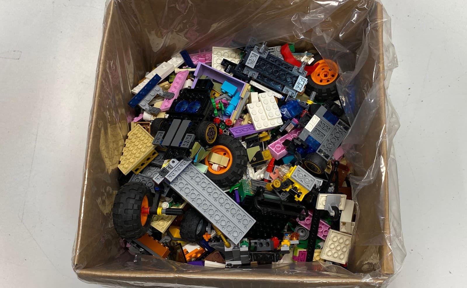 Listing photo for LEGO Bricks and Pieces Bulk Lot 8 Lbs Mixed Colors Parts and Accessories