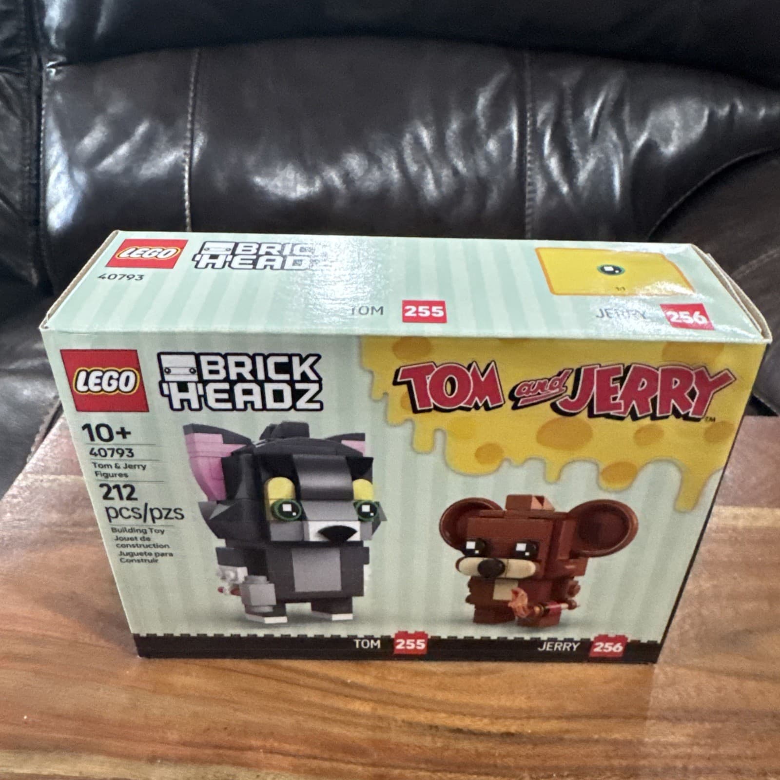 Listing photo for NEW - LEGO - 40793 Tom & Jerry Figures - BrickHeadz - Retired - Ships Fast