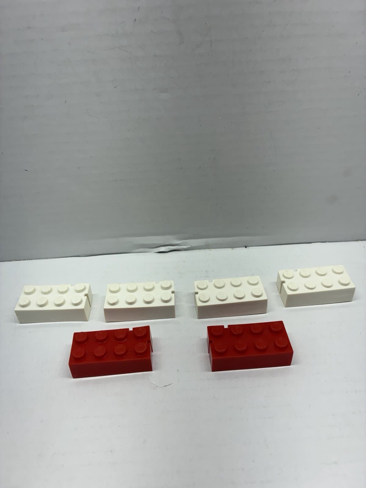 Listing photo for LEGO Mursten 2x4 Slotted Double Stamped Rare 1956 Norway Lot Of 6 VHTF
