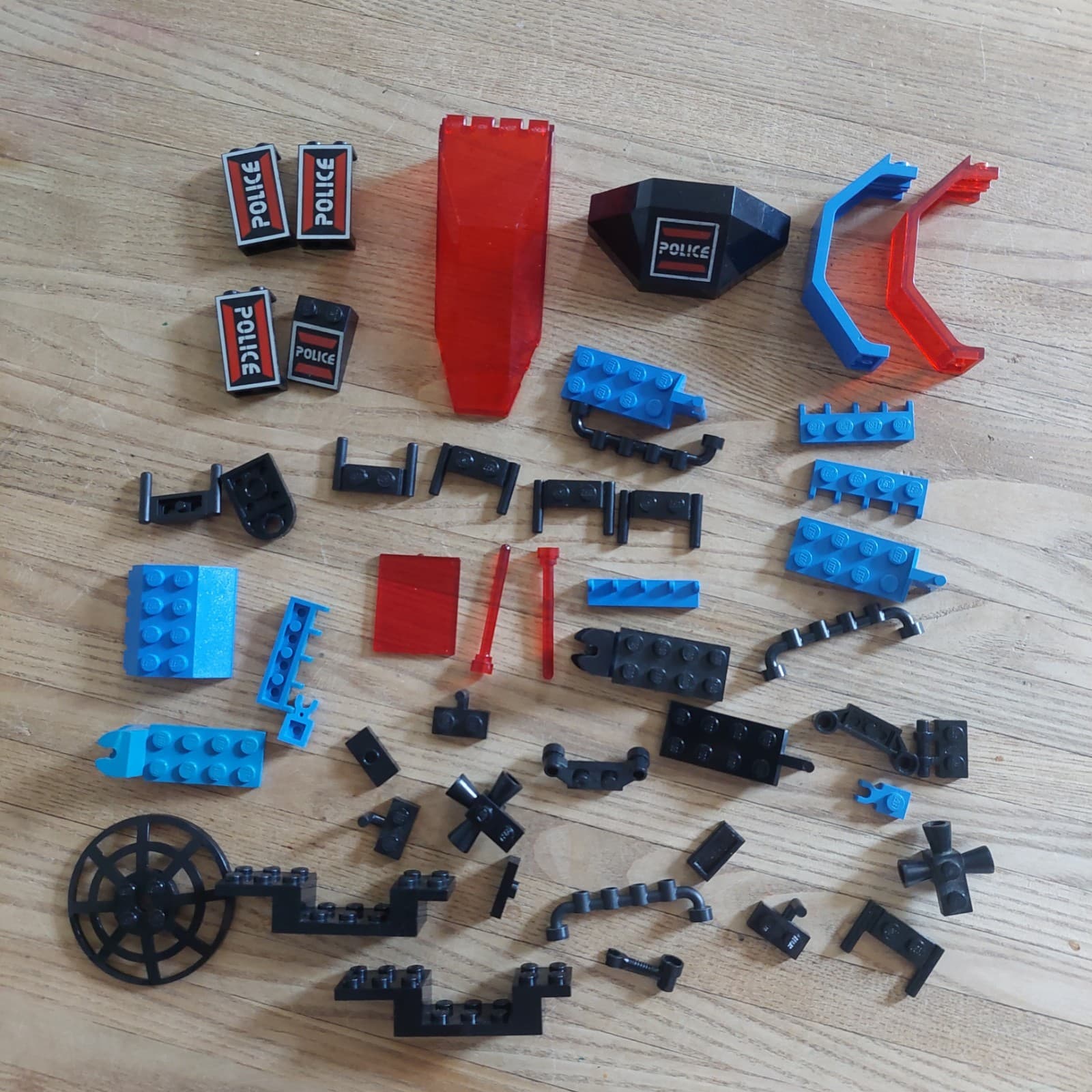 Listing photo for Lego Lot Vintage Space Police Parts Added See Pic
