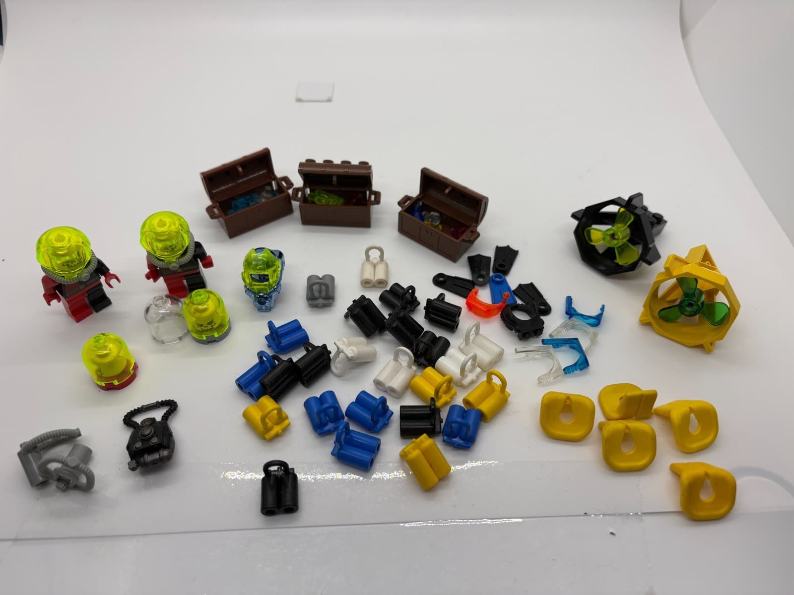 Listing photo for LEGO Sea Explorer 55+ Pc.-- 2 Minifigs ,Scuba Tanks ,Back Packs + Misc. Parts