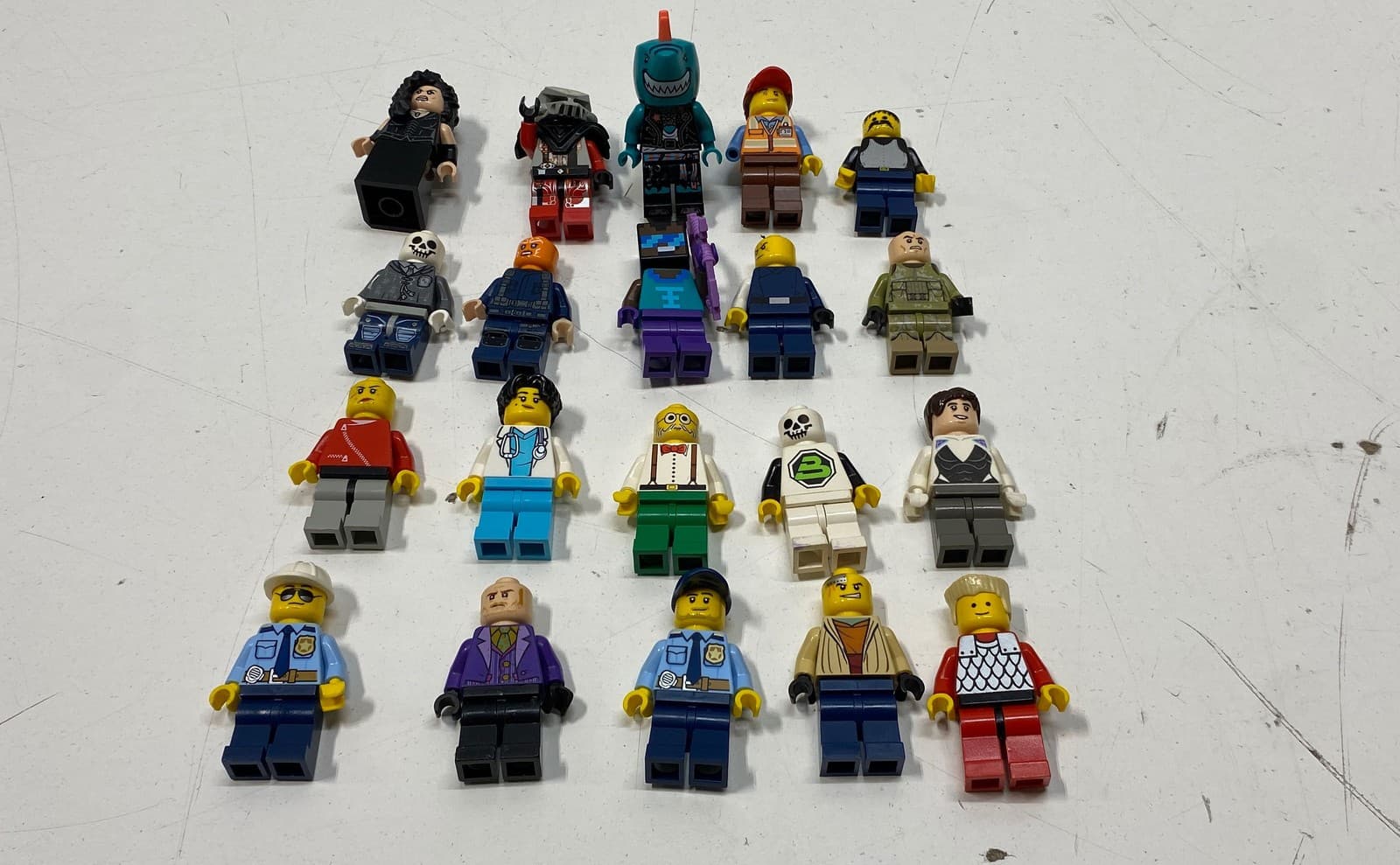 Listing photo for LEGO Minifigure Lot Mixed Themes City Harry Potter Marvel Minecraft 20 Figures