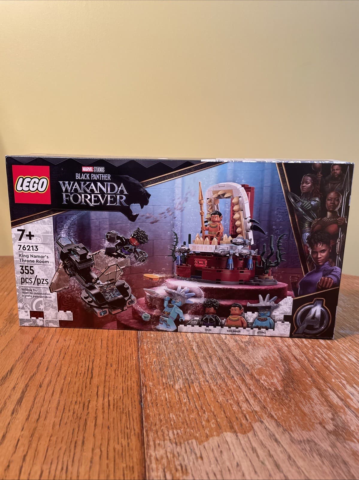 Listing photo for LEGO Super Heroes: King Namor's Throne Room (76213)