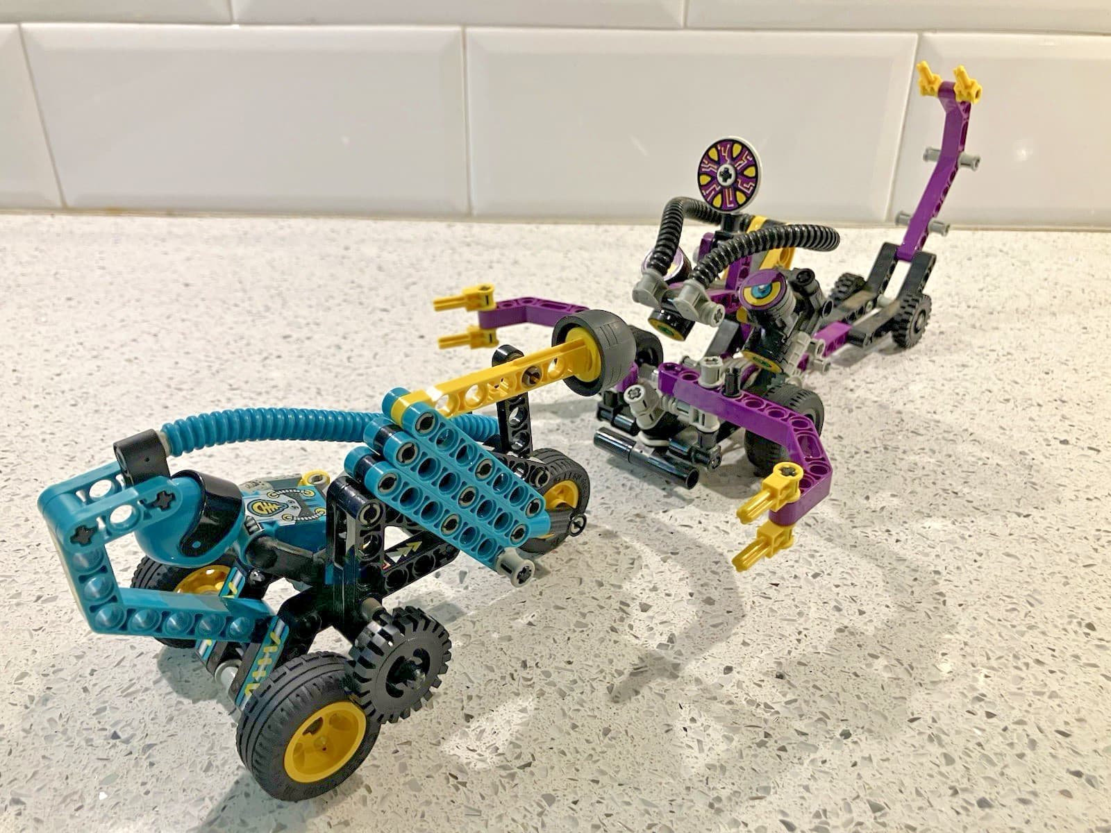 Listing photo for LEGO Technic Robot’s Revenge set 8245 (yr. 1998) with figure; no manual