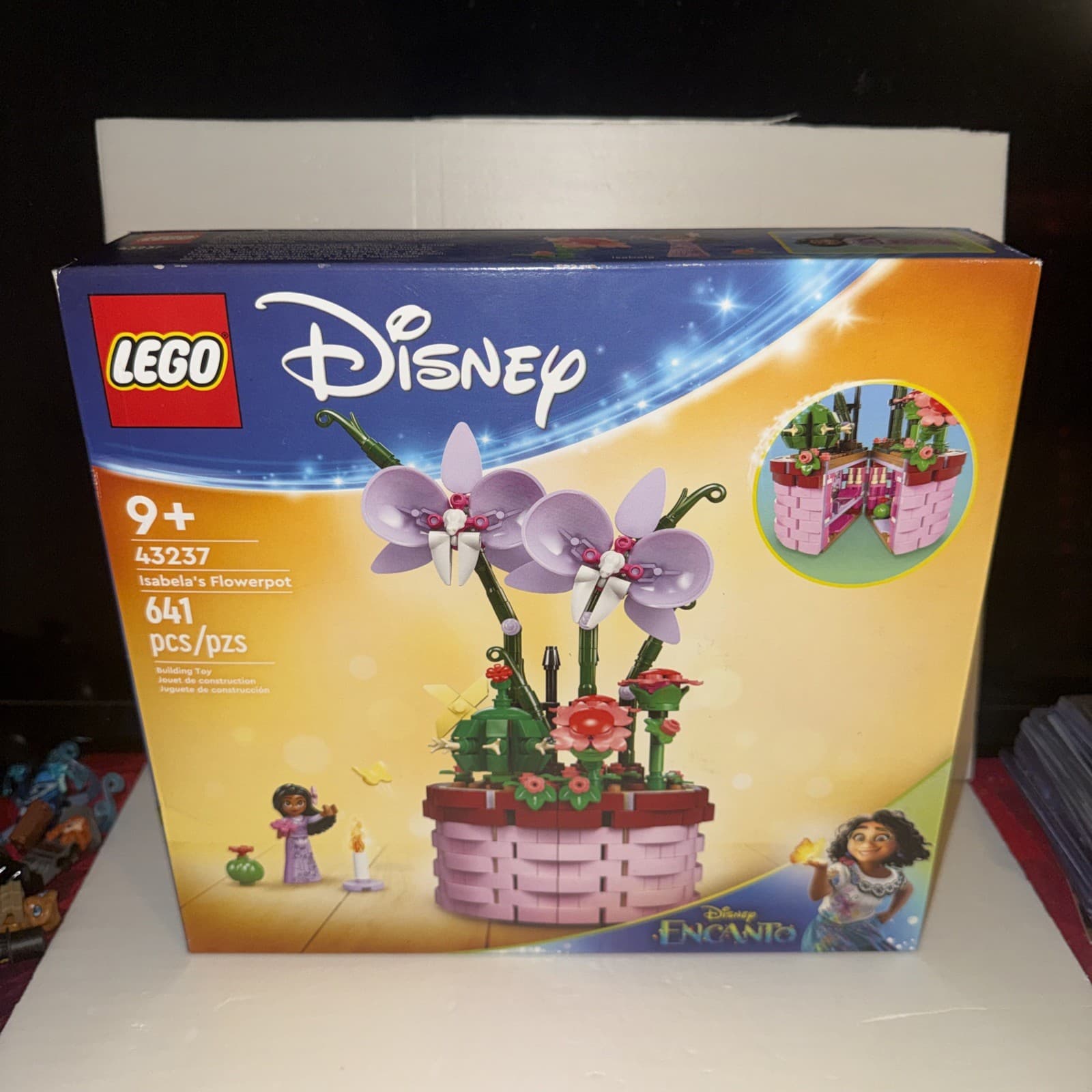 Listing photo for LEGO Disney Encanto Isabela's Flowerpot 641pc Building Toy 43237 Brand New