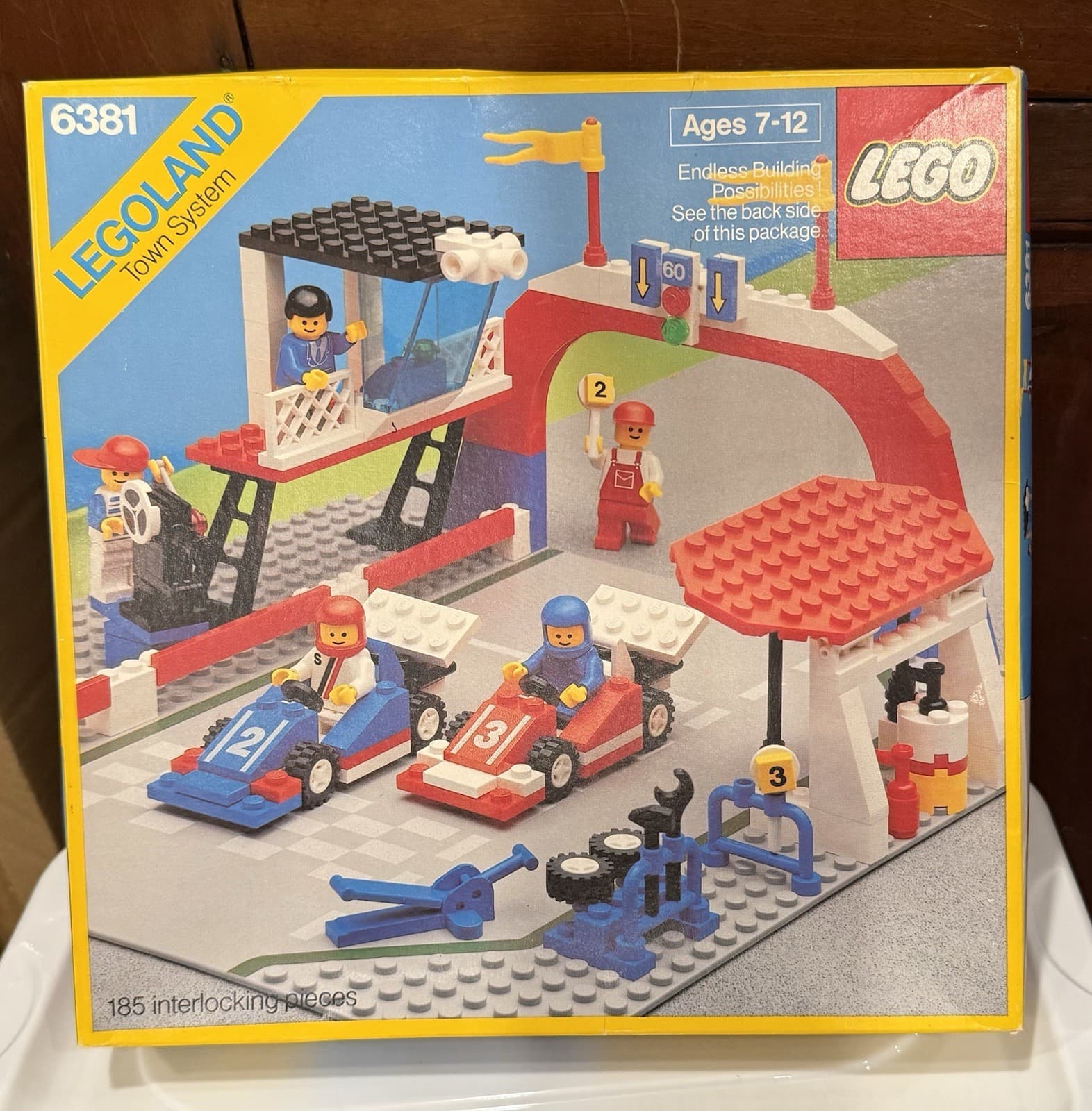 Listing photo for LEGO LEGOLAND: Motor Speedway (6381)