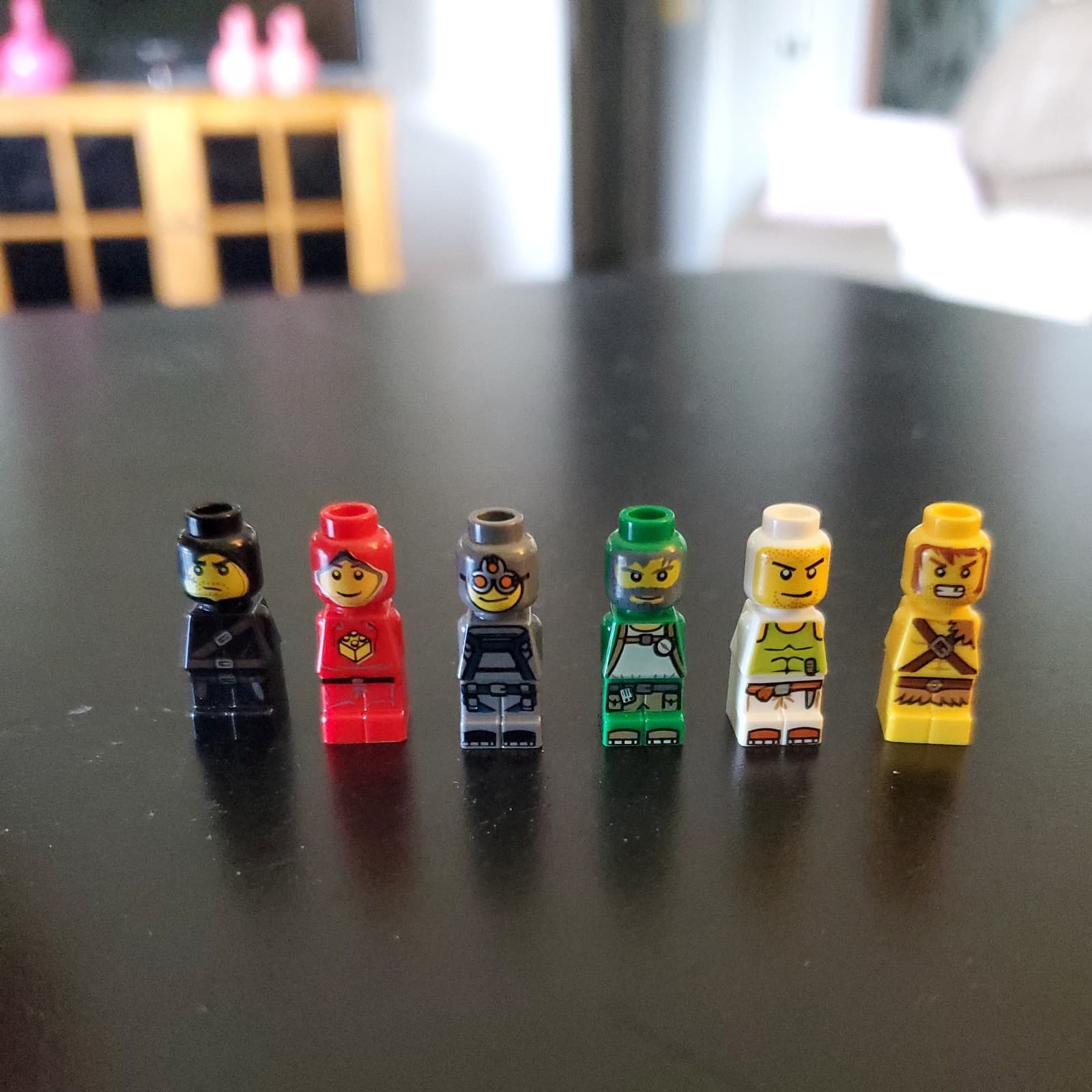 Listing photo for LEGO Microfigure Lot 6 Heroica Red Green Yellow Ninja mixed Micro Figure Minifig
