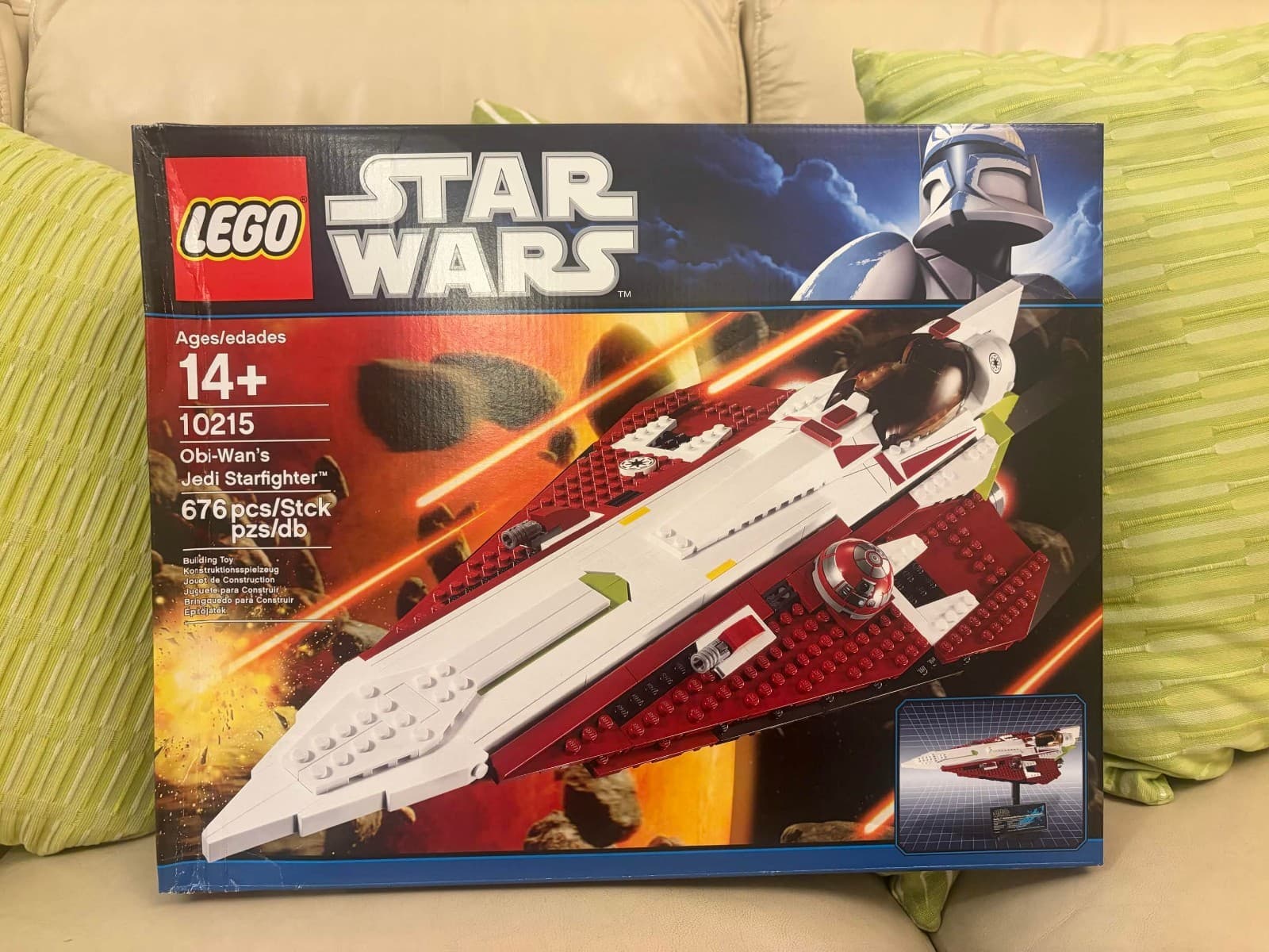 Listing photo for LEGO Star Wars: Obi-Wan's Jedi Starfighter (10215) NEW IN BOX, RETIRED SET